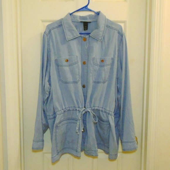 Lane Bryant Jackets & Blazers - Lane Bryant Light Wash Chambray Soft Jacket